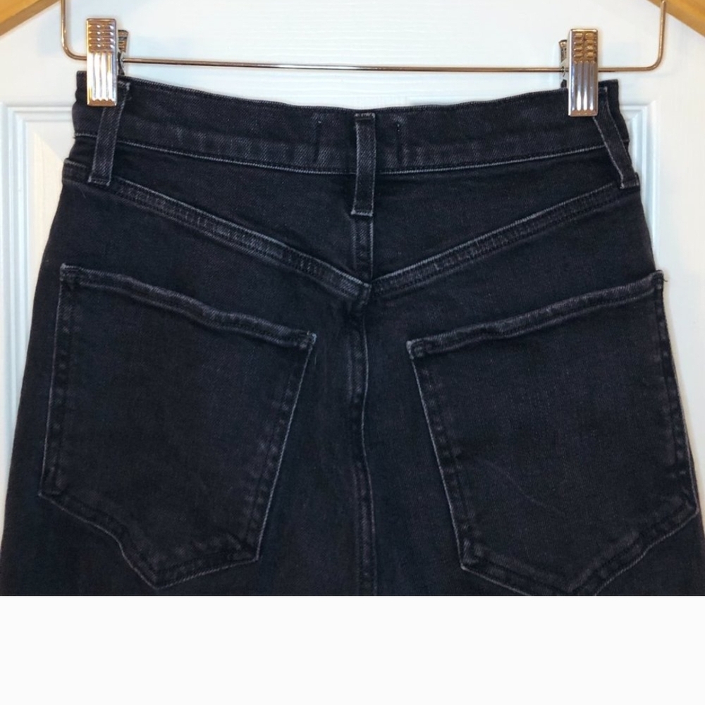 Classic Black Women's Jeans - Picture 3 of 9